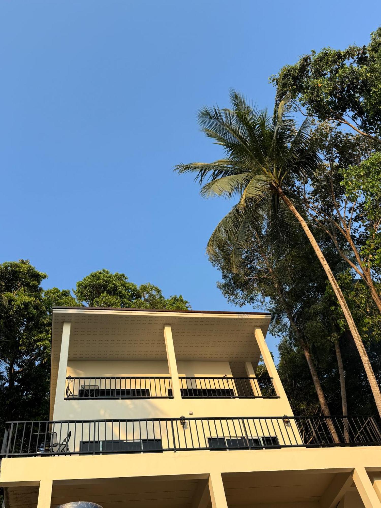 Villa Tanouy Garden à Baan Khai Extérieur photo